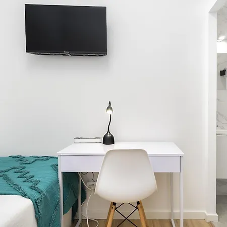 Whome Smart Living Hub, Designer Spaces For Digital Nomads & Remote Workers Gæstehus Lisboa